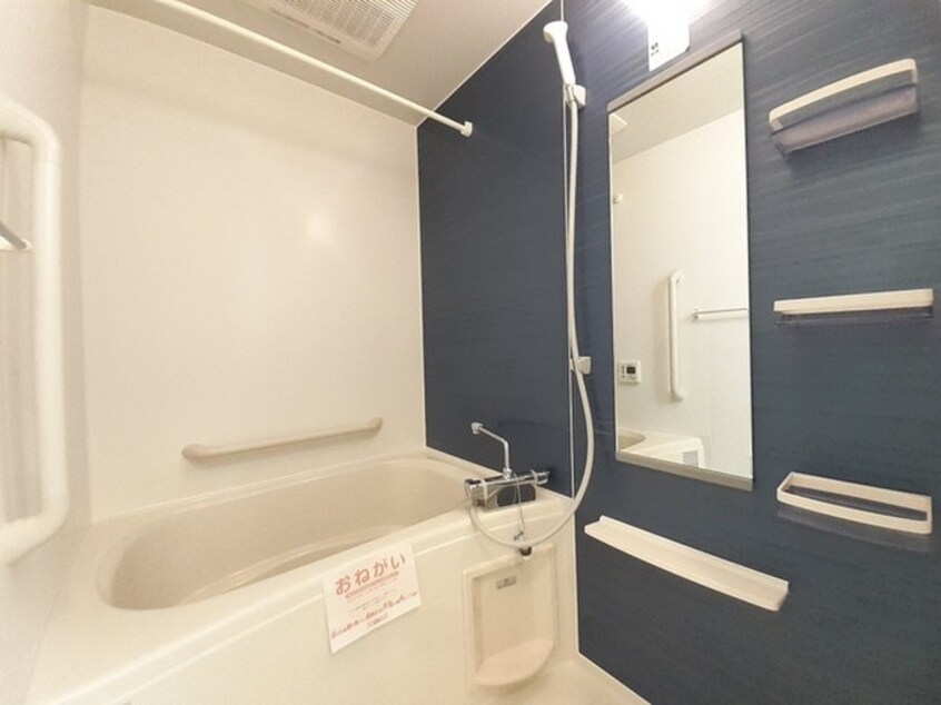 バス／シャワールーム等 レジデンス２１