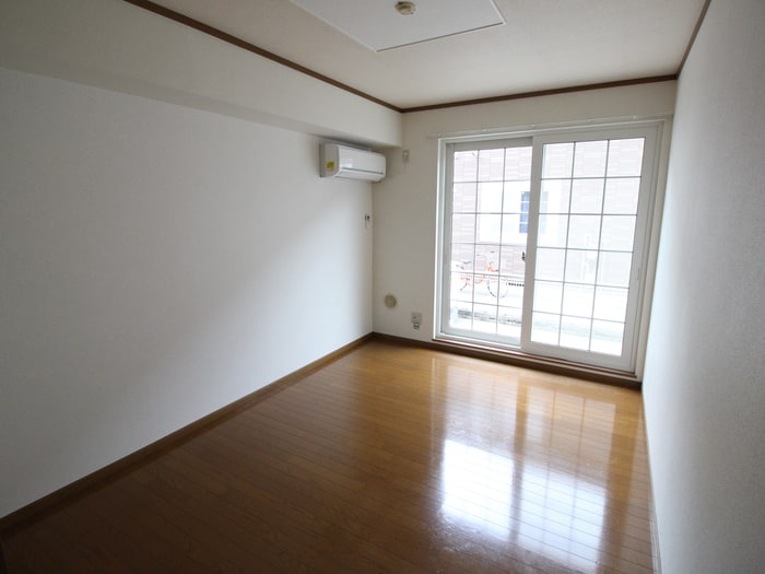 内観写真 エヴァーグリーン　F棟