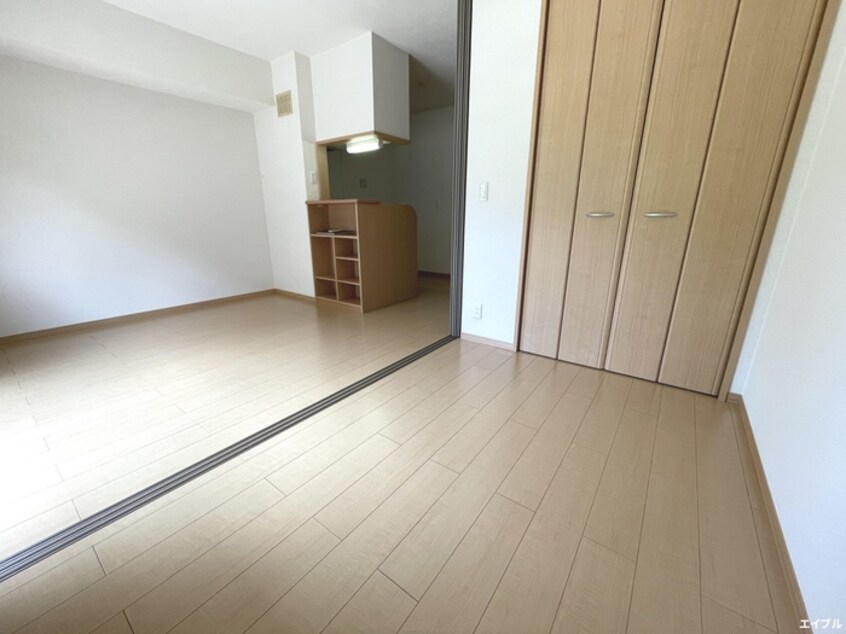 居室 フロレスタＢ