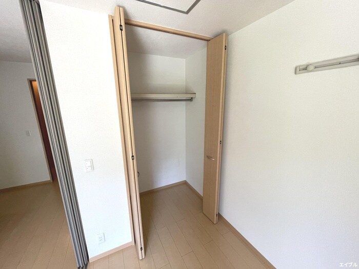 収納 フロレスタＢ