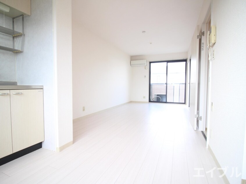 居室 ルミエ－ルヒルズ