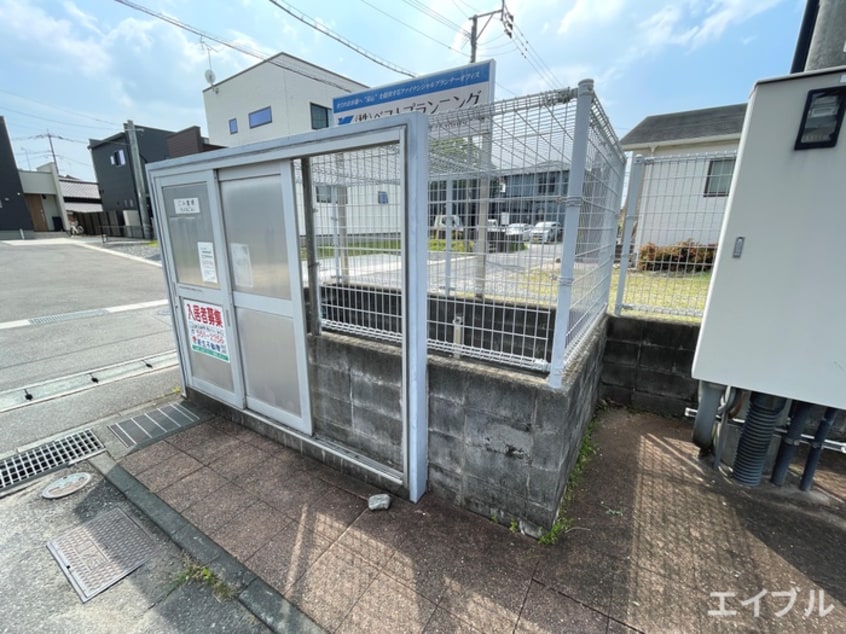 建物設備 カ－サブリランテ
