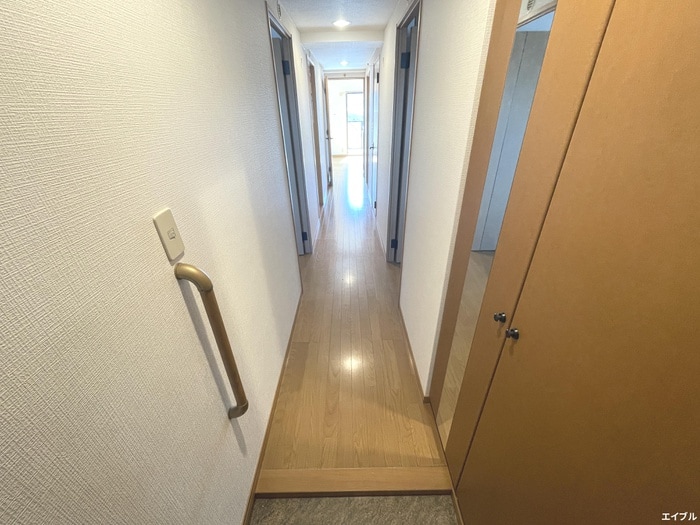 玄関 フォ－レスト弐番館