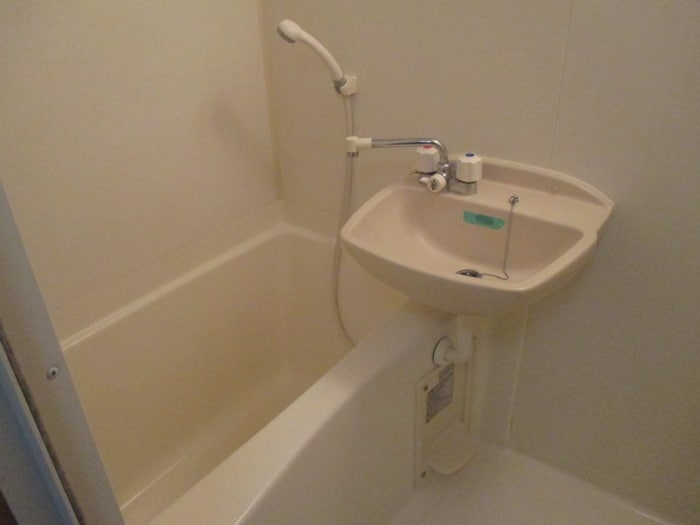 バス／シャワールーム等 ファミール井尻南Ⅱ