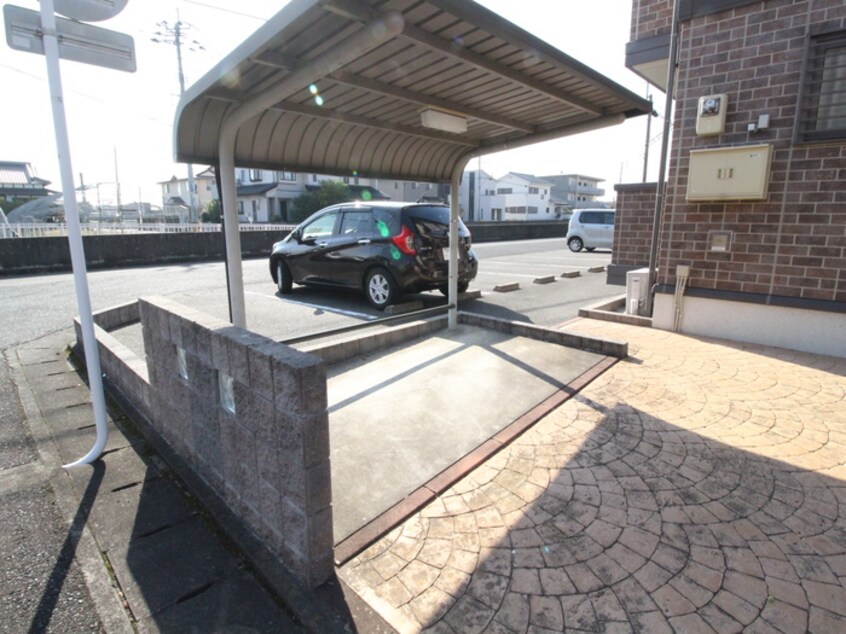 駐輪場 ルヴニ－ル