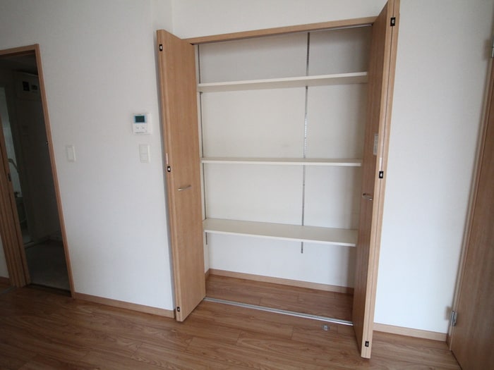 収納 サンハイム麦野