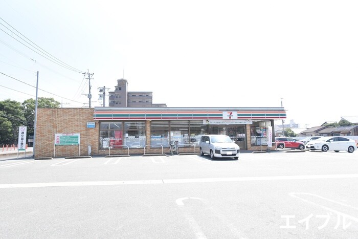 セブンイレブン(コンビニ)まで450m シャトレ隈Ⅱ