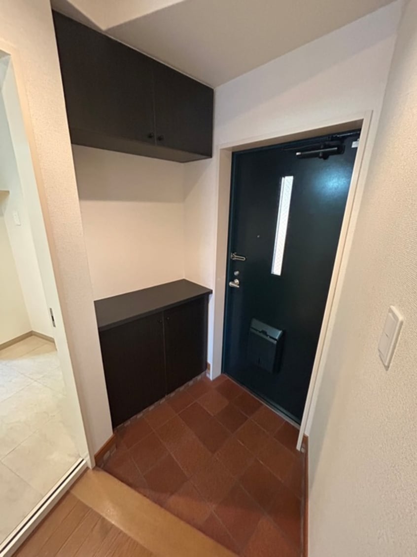 玄関 ピュアライフビル