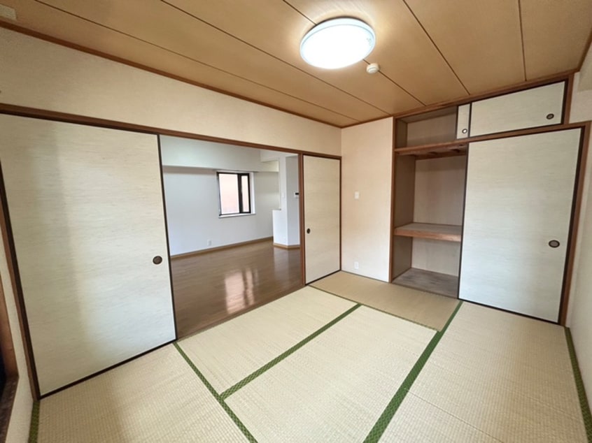 内観写真 ピュアライフビル