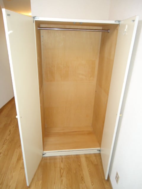 収納 ＰＬＥＡＳＴ高宮Ⅲ