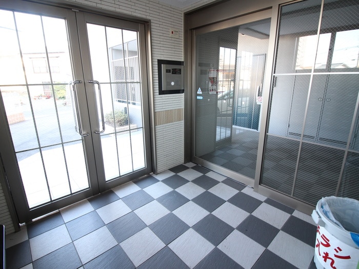 エントランス部分 ベーシック・グローブ