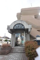 エントランス部分 エミネント・ホ－クス