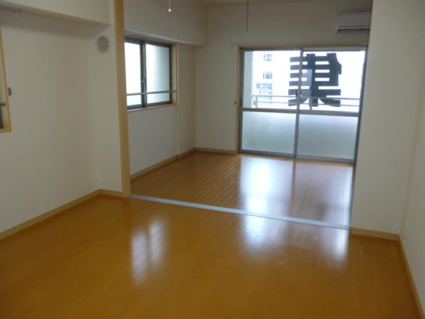 室内からの展望 フォーウィルズコートⅡ