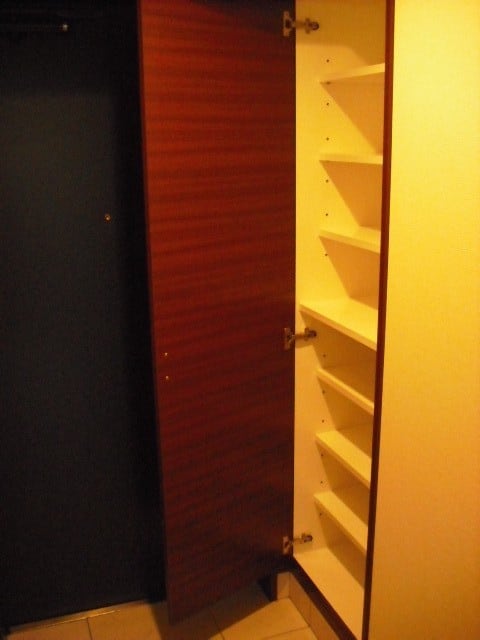 収納 パシフィックコ－ト六本松