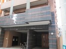 エントランス部分 ﾛｰｽﾞﾓﾝﾄﾌﾚｱ天神南(205)