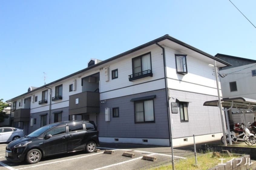 外観写真 ルミエール渡辺