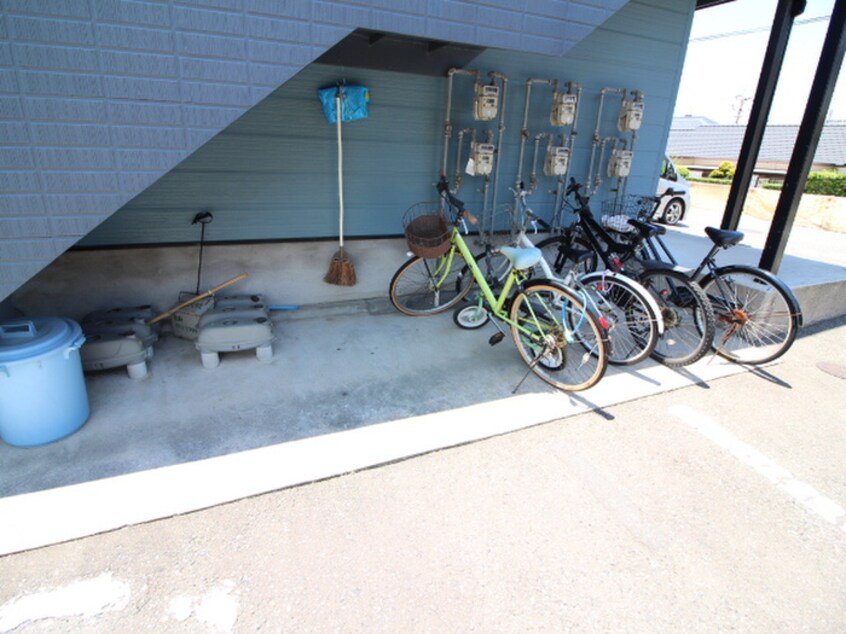 駐輪場 ホクリハウス１