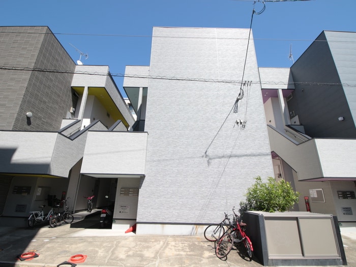 外観写真 Ｄｅａｒ　Ｃｏｕｒｔ　Ｋ