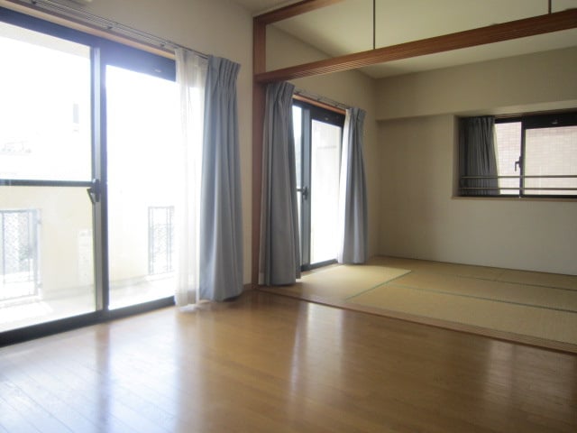 居室 スルス門松駅前