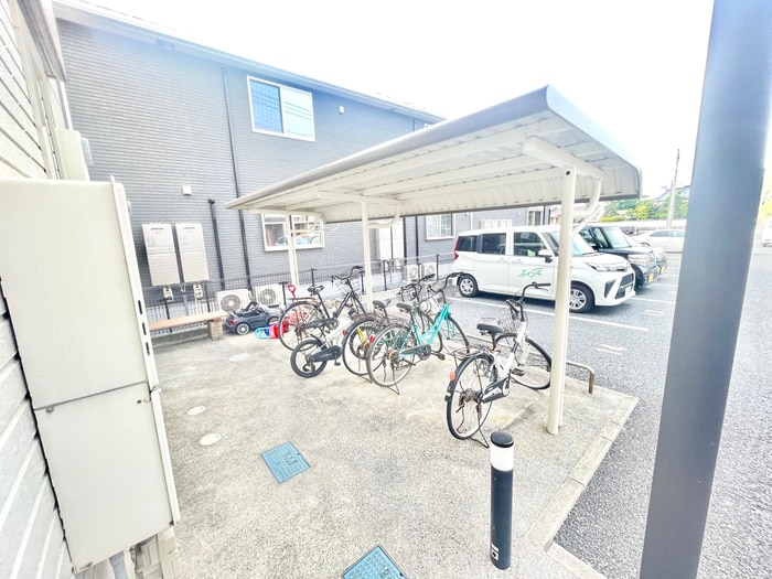 駐輪場 メゾン・グランデ