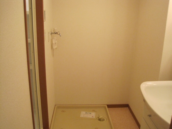 洗濯機置場 ヴェルソ－Ⅲ番館