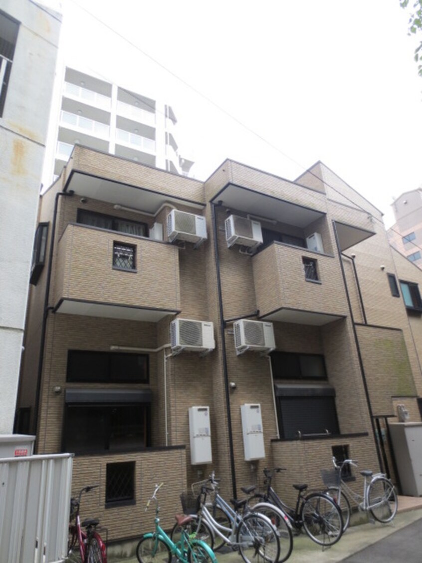 外観写真 ピュア箱崎八番館