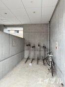駐輪場 Sol dias