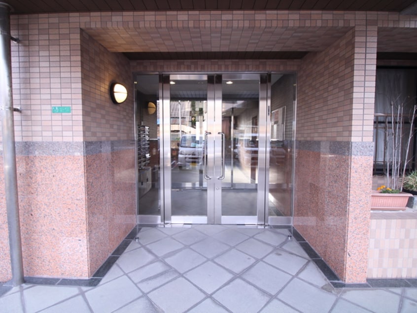 エントランス部分 クルーズ・グラン・セレスト