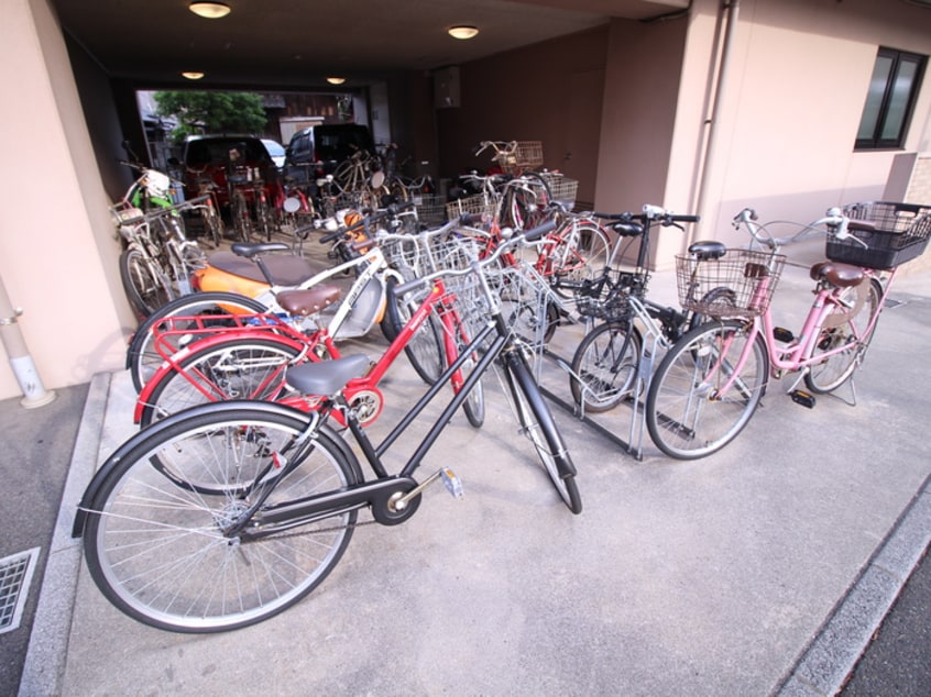 駐輪場 クルーズ・グラン・セレスト