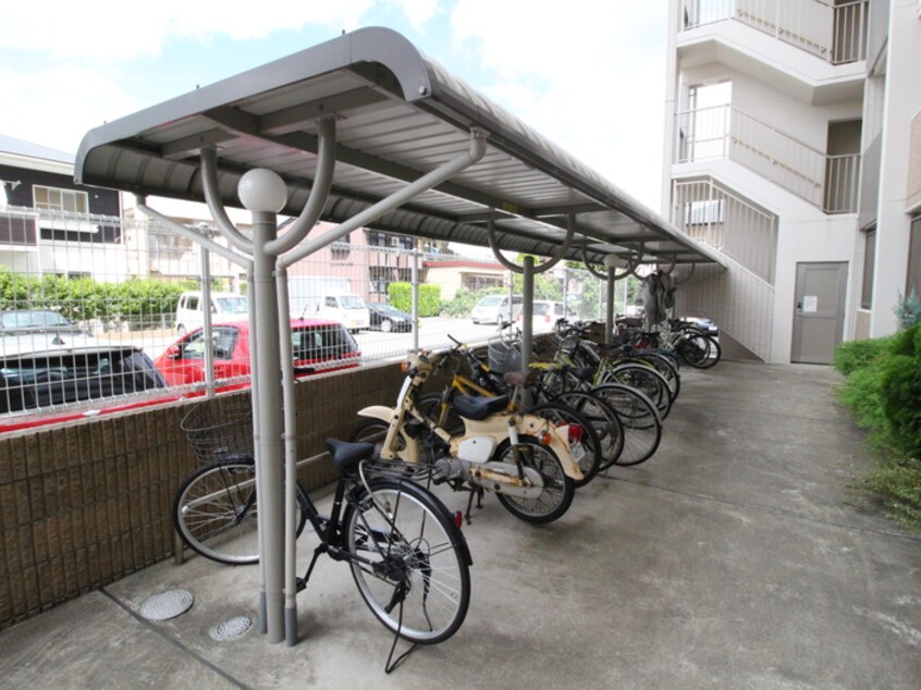 駐輪場 サンセール宮ノ陣
