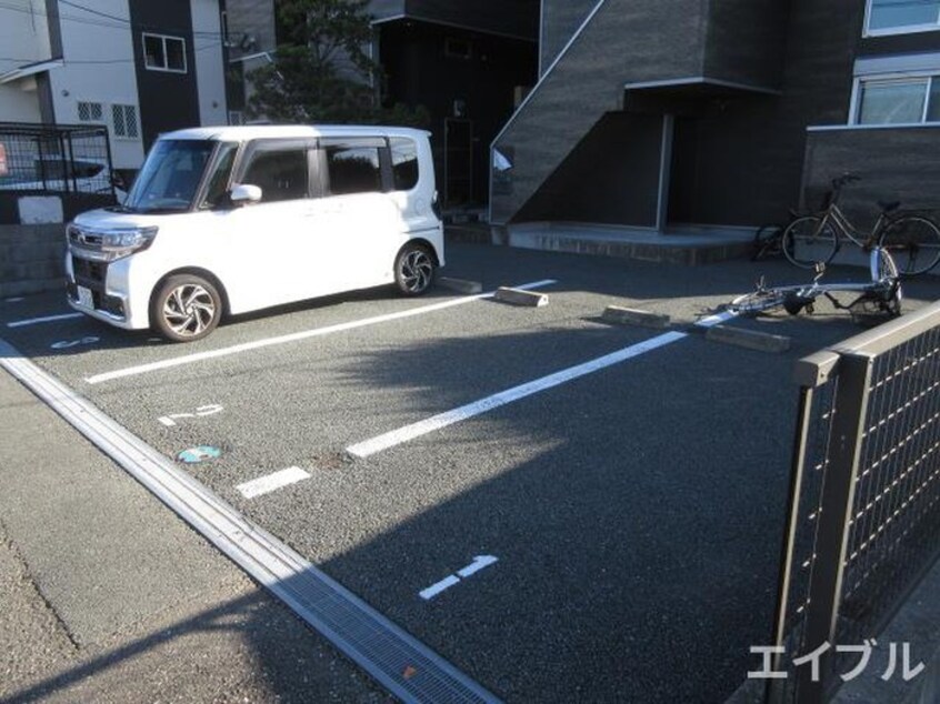 駐車場 アンピオ千鳥弐番館