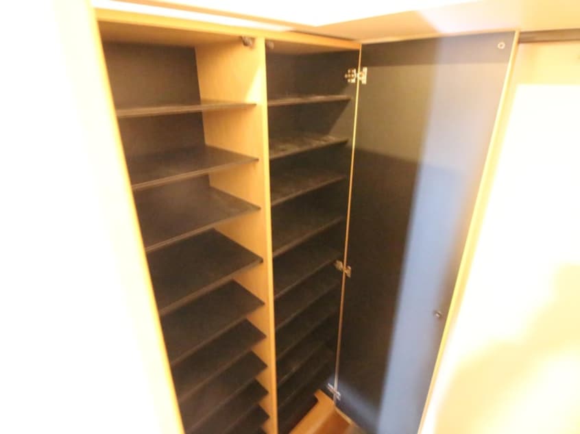 靴箱 クレスティ空港前