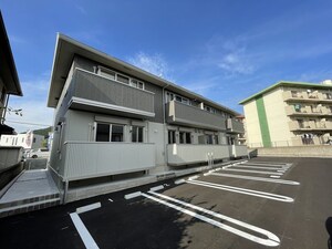 アベニール湯川