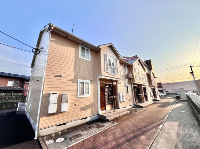 外観写真 シャルマン