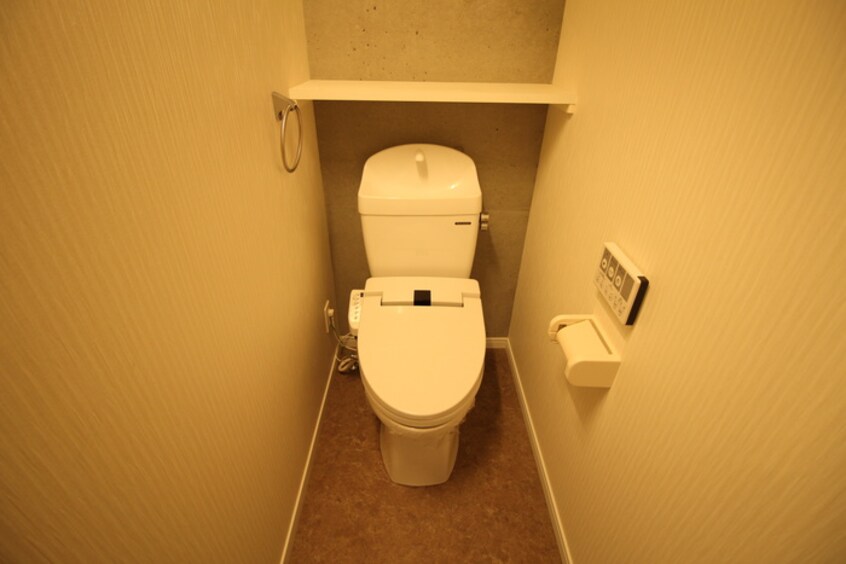 トイレ MIMOSA　TERRACE