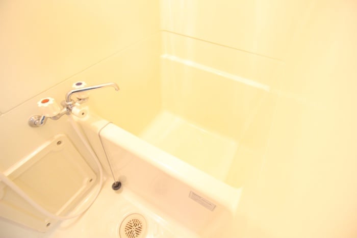 バス／シャワールーム等 エルメゾン二日市　Ａ