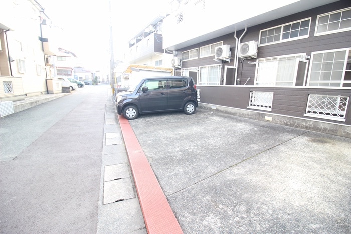 駐車場 エルメゾン二日市　Ａ