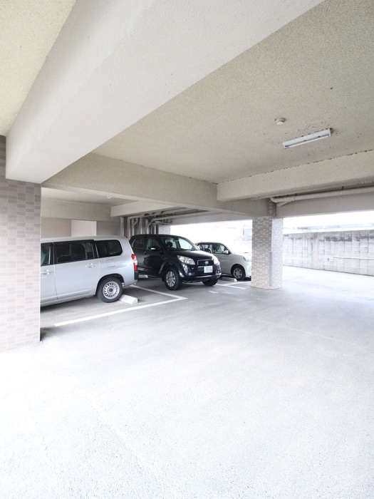 駐車場 サンピーノ