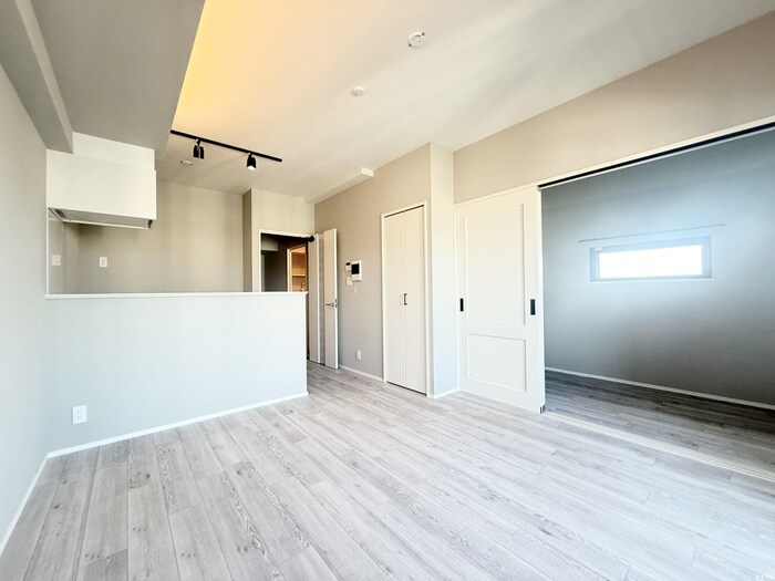 居室 ロイヤル博多駅南