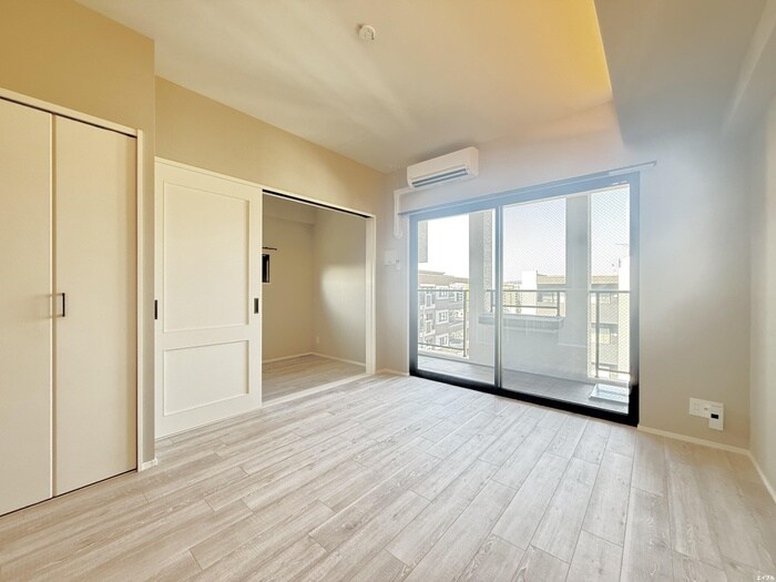 居室 ロイヤル博多駅南