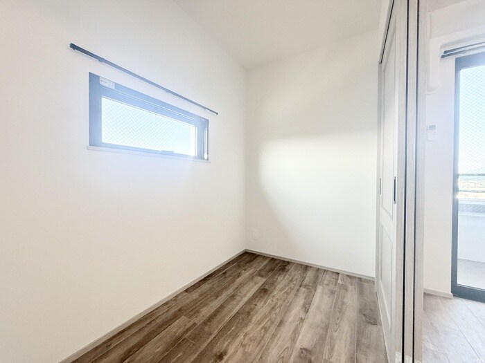 居室 ロイヤル博多駅南