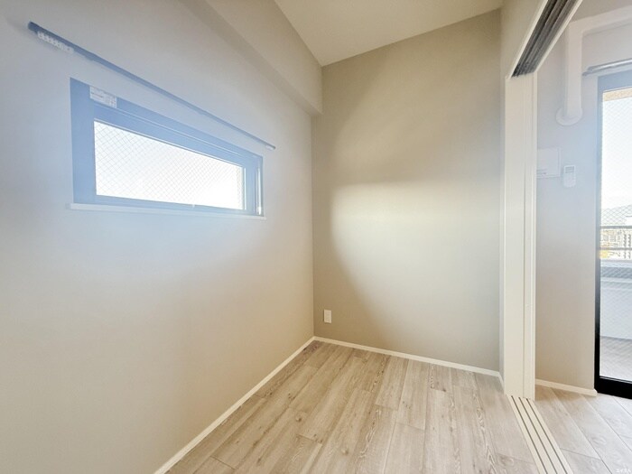 居室 ロイヤル博多駅南