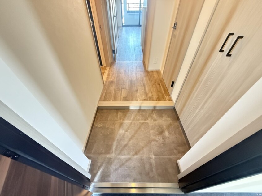 玄関 ロイヤル博多駅南