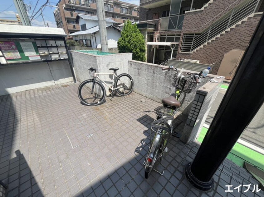 駐輪場 パステル南福岡