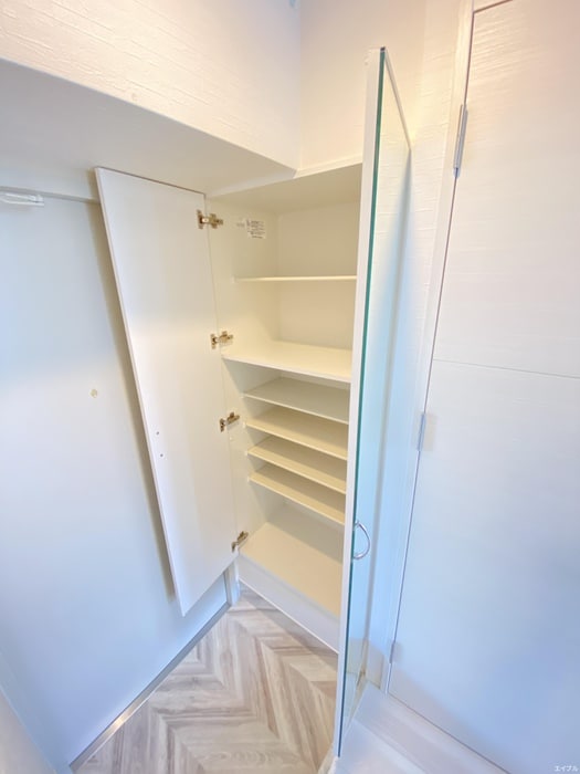 靴箱 THE　GRANDE　AVENUE