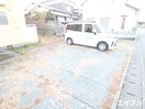 駐車場 プチクロ－バ－