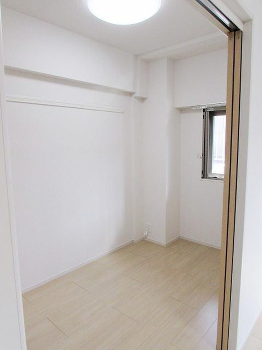 居室 ＥＬＥＶＩＴＡ弥永