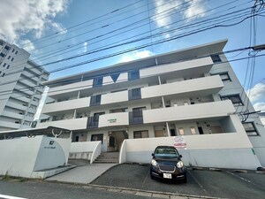 パーソン日の里