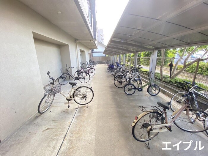 駐輪場 ベスタ櫛原