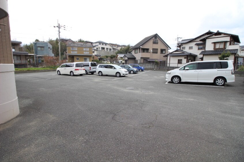 駐車場 フクヨシ３